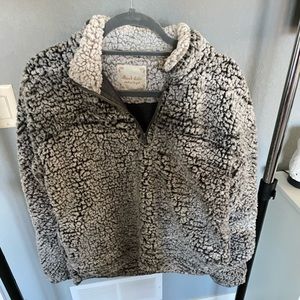 Altar’d State Black/White Sherpa